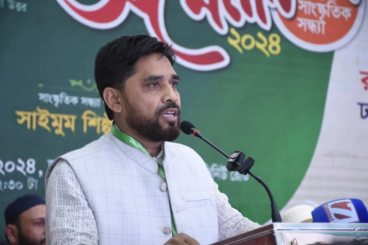 জনসভায় বক্তব্য রাখছেন মোঃ আবুল বাসার